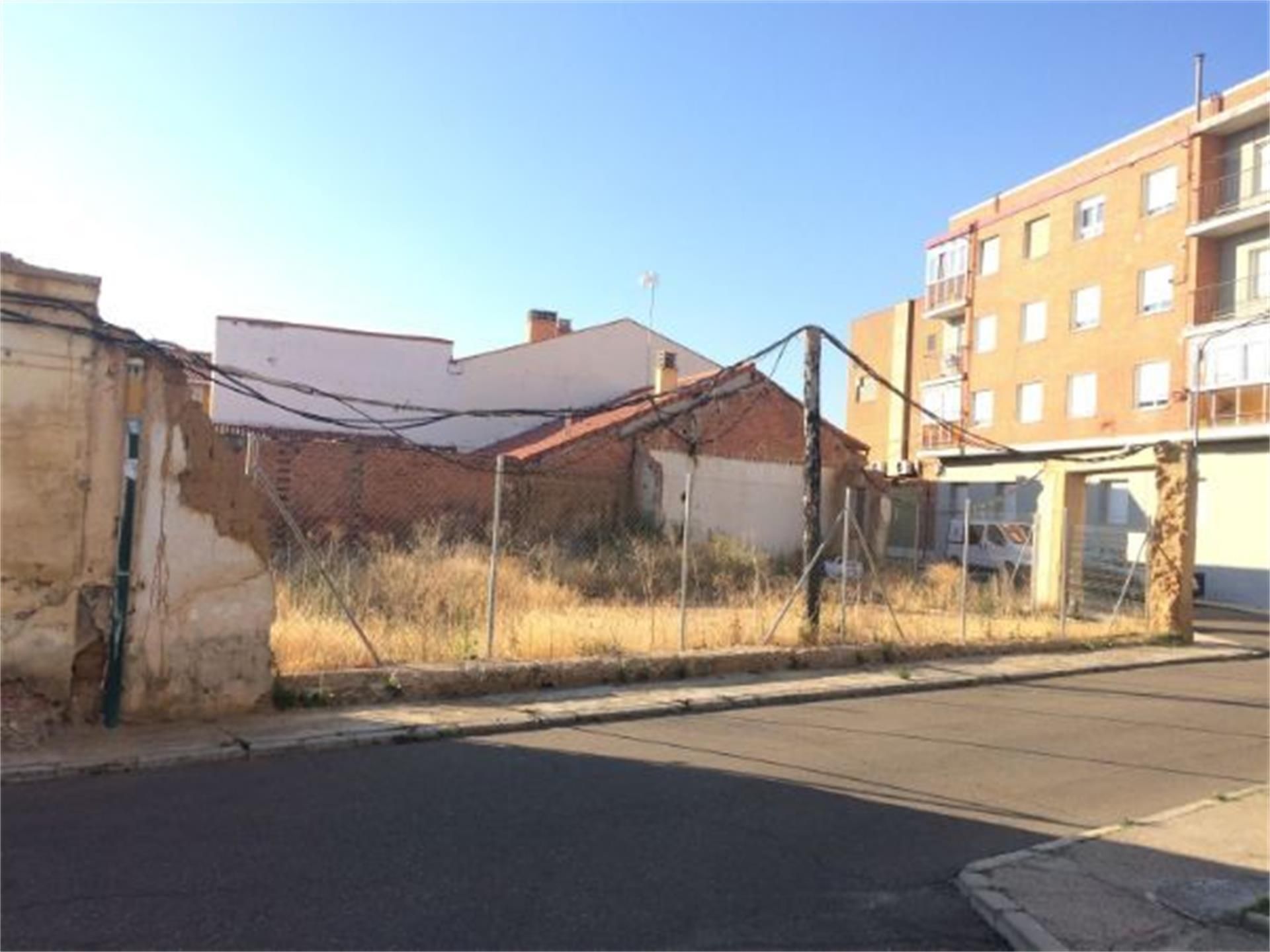 Exterior view of Constructible Land for sale in Venta de Baños