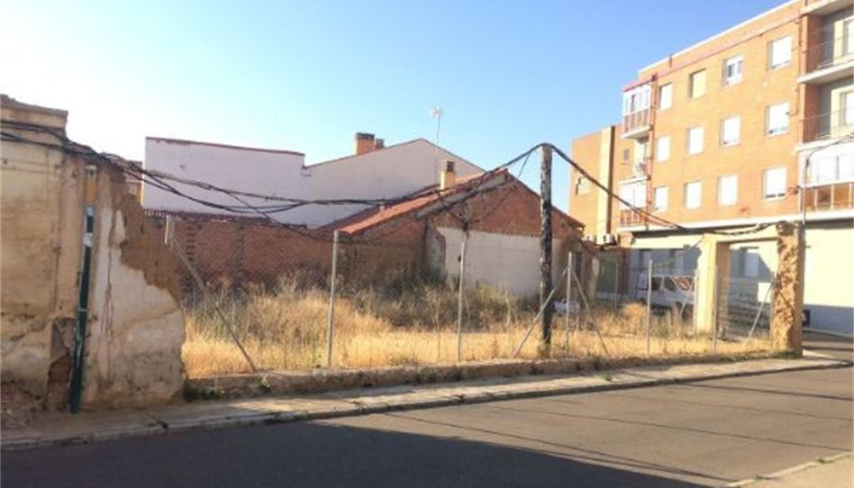 Photo 1 of Constructible Land for sale in Calle Entrevías, 12, Venta de Baños, Palencia