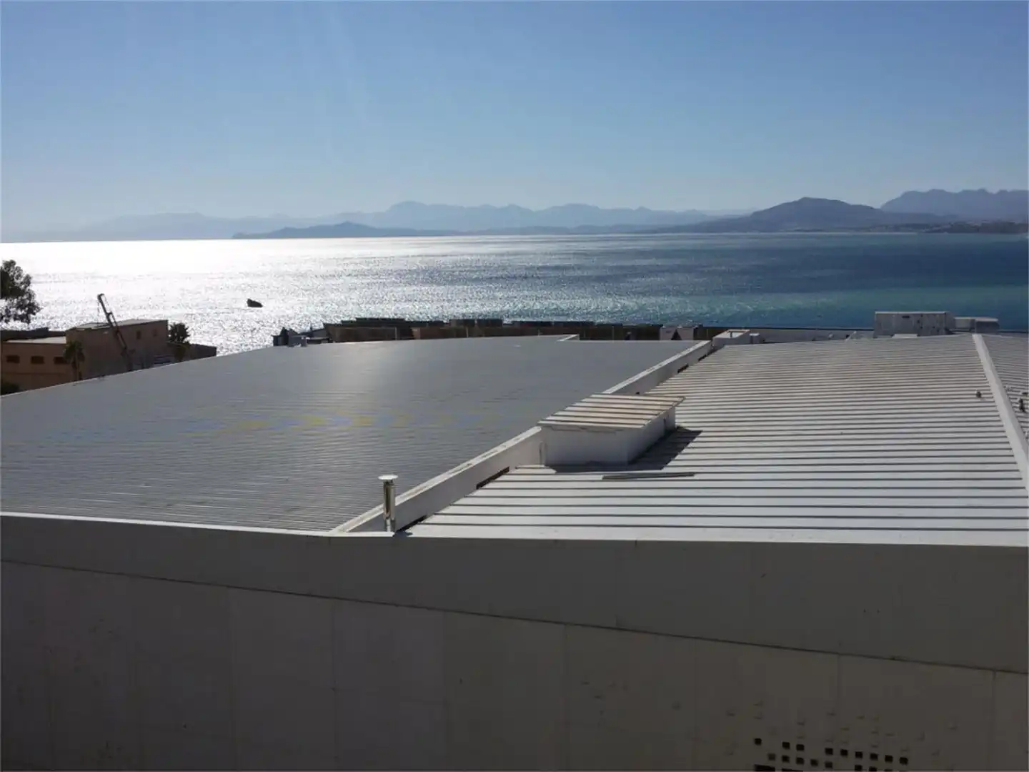 Vista exterior de Apartamento en venta en Ceuta con Aire acondicionado, Calefacción y Amueblado