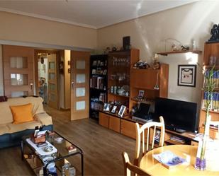 Living room of Flat for sale in Los Yébenes  with Air Conditioner and Balcony