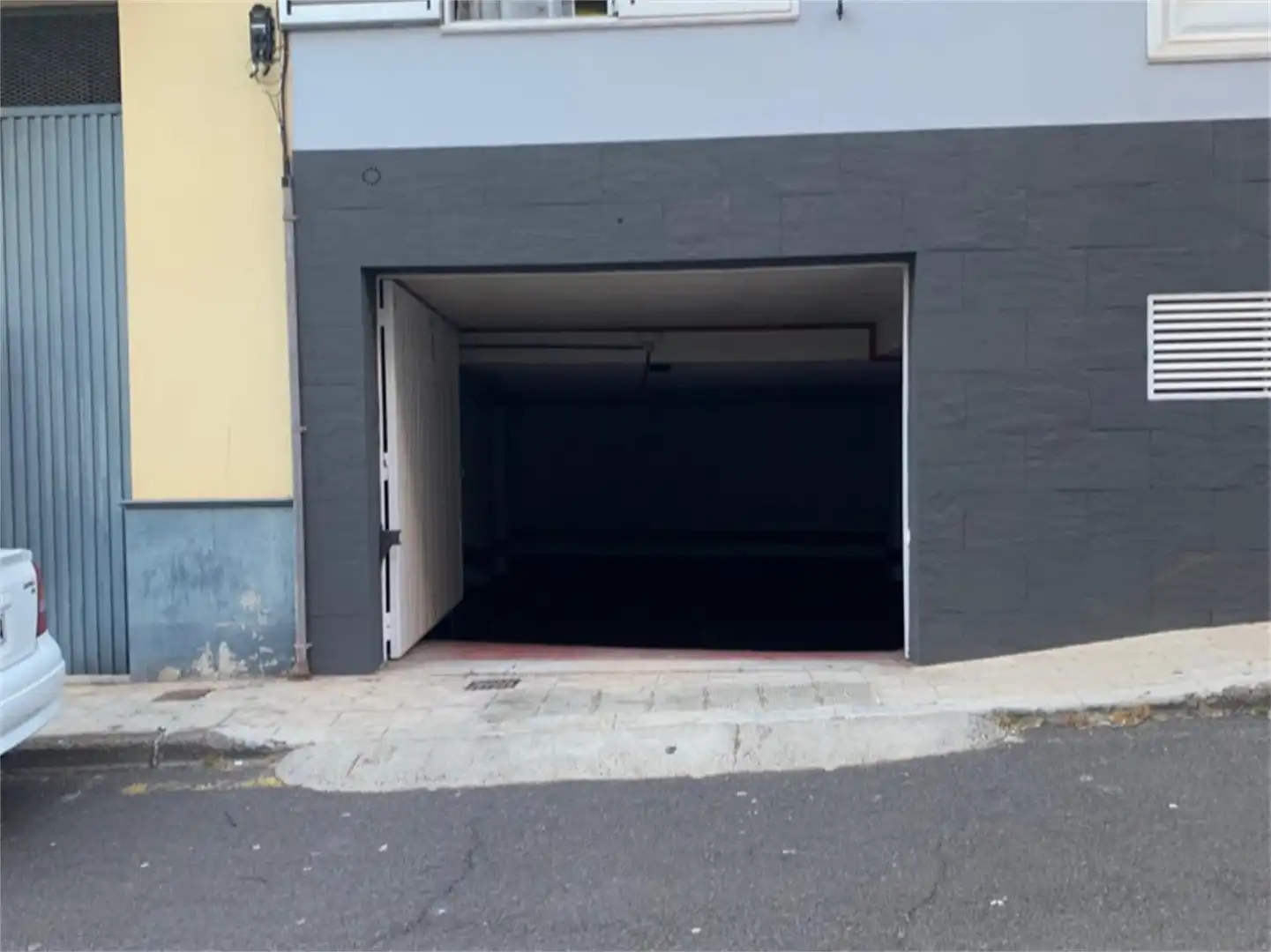 Garage zur Miete in Calle Mirlo, El Sobradillo Parkplatz von Garage zur Miete in Santa Cruz de Tenerife
