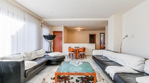 Foto 4 de Casa adosada en venda a Urbanización Parque Botánico, Los Flamingos, Málaga