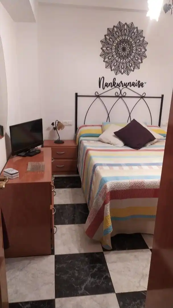 Piso en venta en Calle Encantada Alta, 39, Esperanza - Quemadero Habitación de Piso en venta en Almería