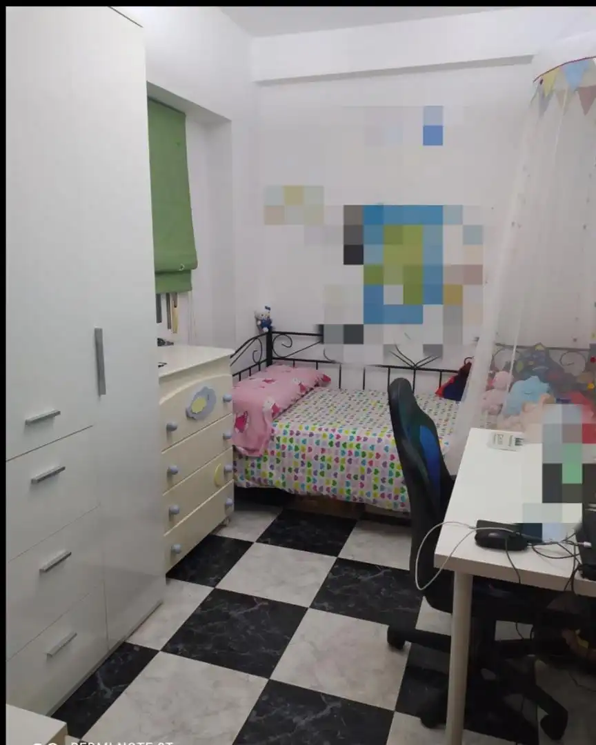 Piso en venta en Calle Encantada Alta, 39, Esperanza - Quemadero Habitación de Piso en venta en Almería