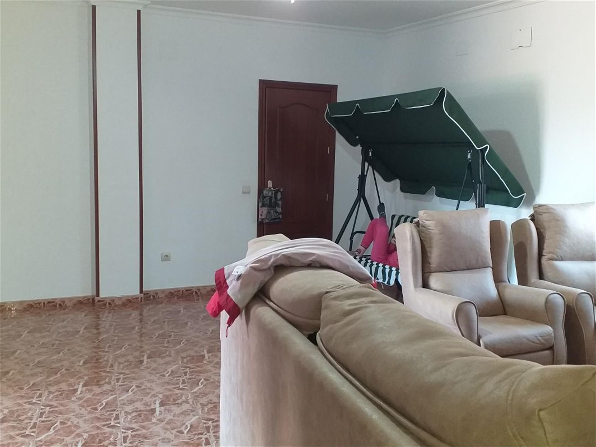 Sala d'estar de Casa o xalet en venda en Montoro amb Aire condicionat, Calefacció i Jardí privat