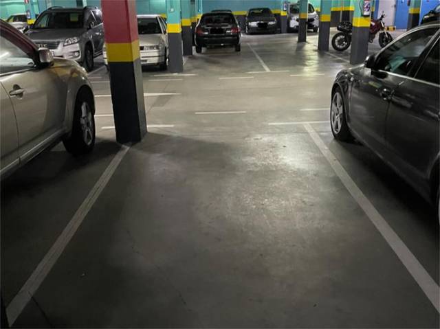 Garaje en Venta en Calle de la Esfinge, 33 en Canillejas