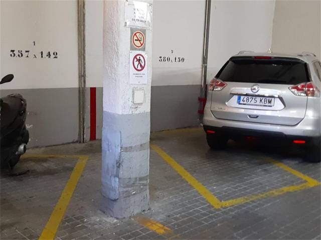 Garaje en Venta en Avenida de Ramón y Cajal, 109 en Colina