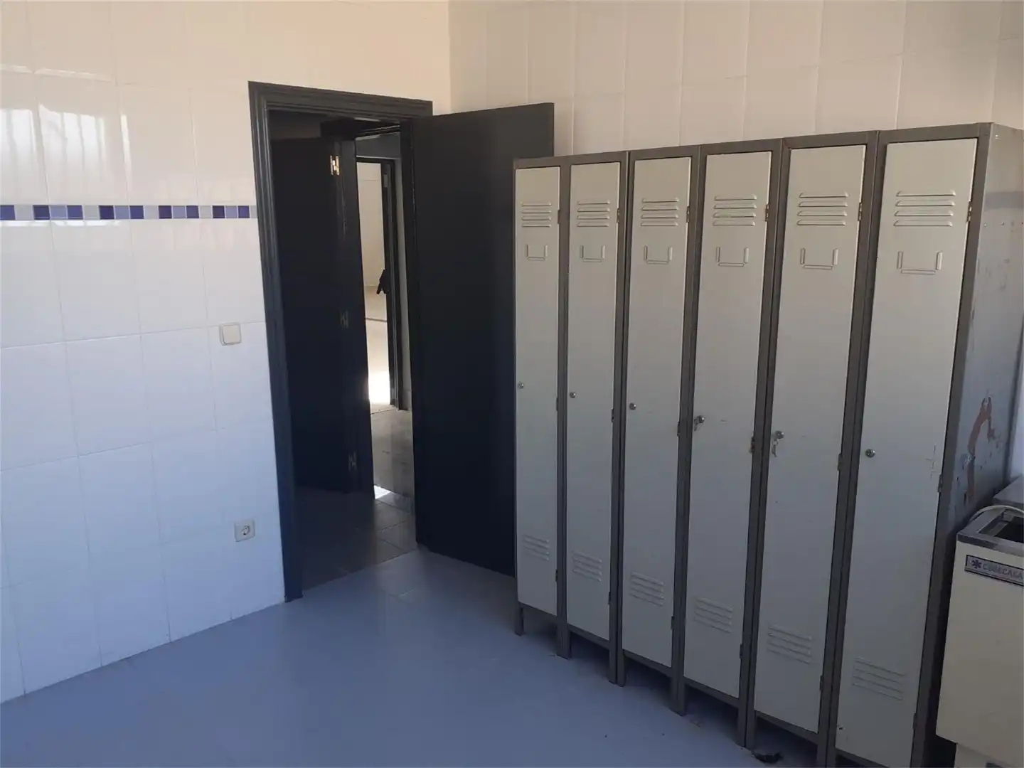 Fabrikhallen zum Verkauf in Calle Terronal, 7, Fuente El Saz de Jarama Badezimmer von Fabrikhallen zum Verkauf in Fuente El Saz de Jarama