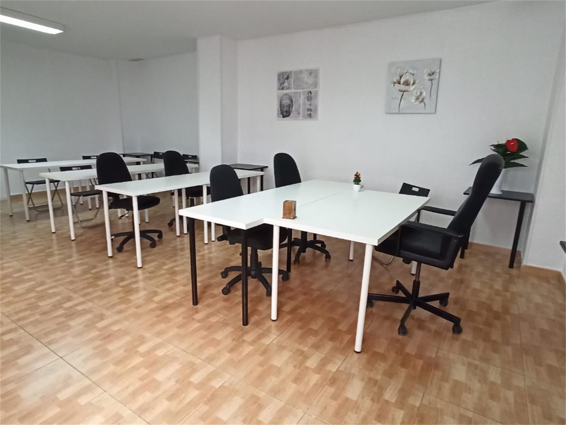 Oficina de alquiler en Málaga Capital