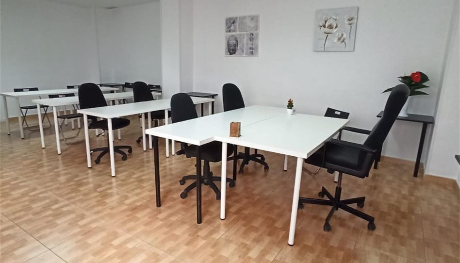 Oficina de alquiler en Calle Cuarteles, 41, Perchel Sur - Plaza de Toros Vieja, Málaga Capital - imagen 1 Foto 1 de Oficina de alquiler en Calle Cuarteles, 41, Perchel Sur - Plaza de Toros Vieja, Málaga Capital