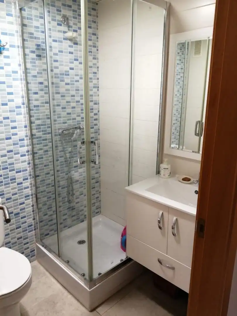 Baño de Piso en venta en Vilallonga / Villalonga con Aire acondicionado y Terraza