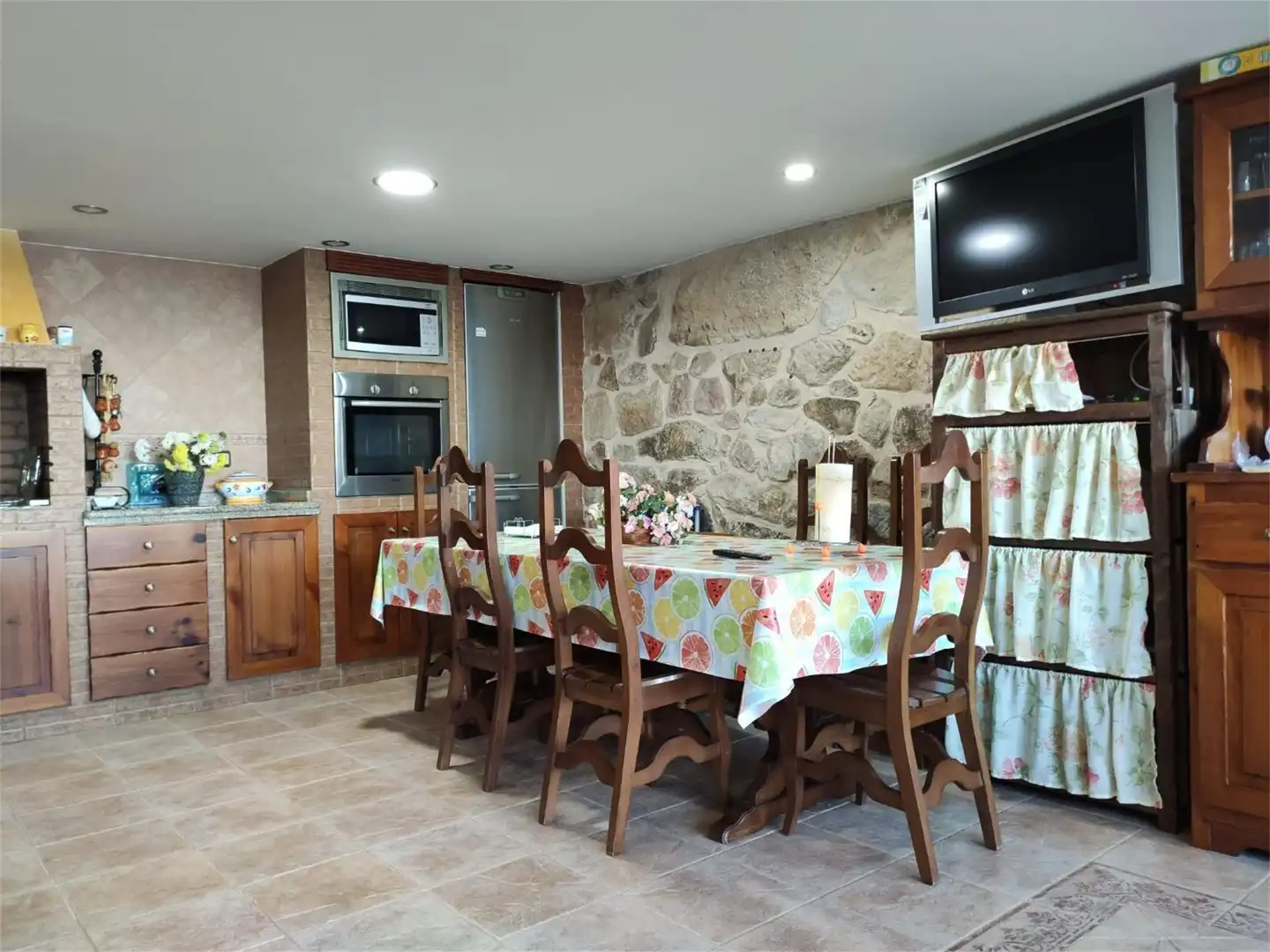 Flat for rent in A Pena, 19, Bueu Dining room of Flat for rent in Bueu with Heating, Parquet flooring and Swimming Pool