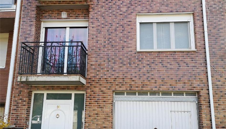 Foto 1 de Casa adosada en venda a Calle Juan de Landerrain, 30, Los Arcos, Navarra