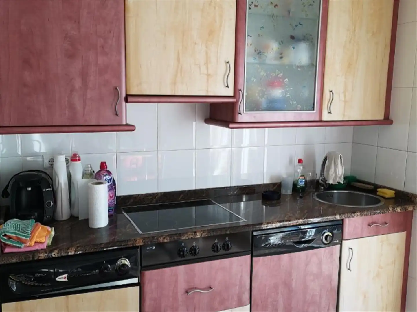 Cuina de Casa adosada en venda en Los Arcos amb Calefacció, Jardí privat i Parquet