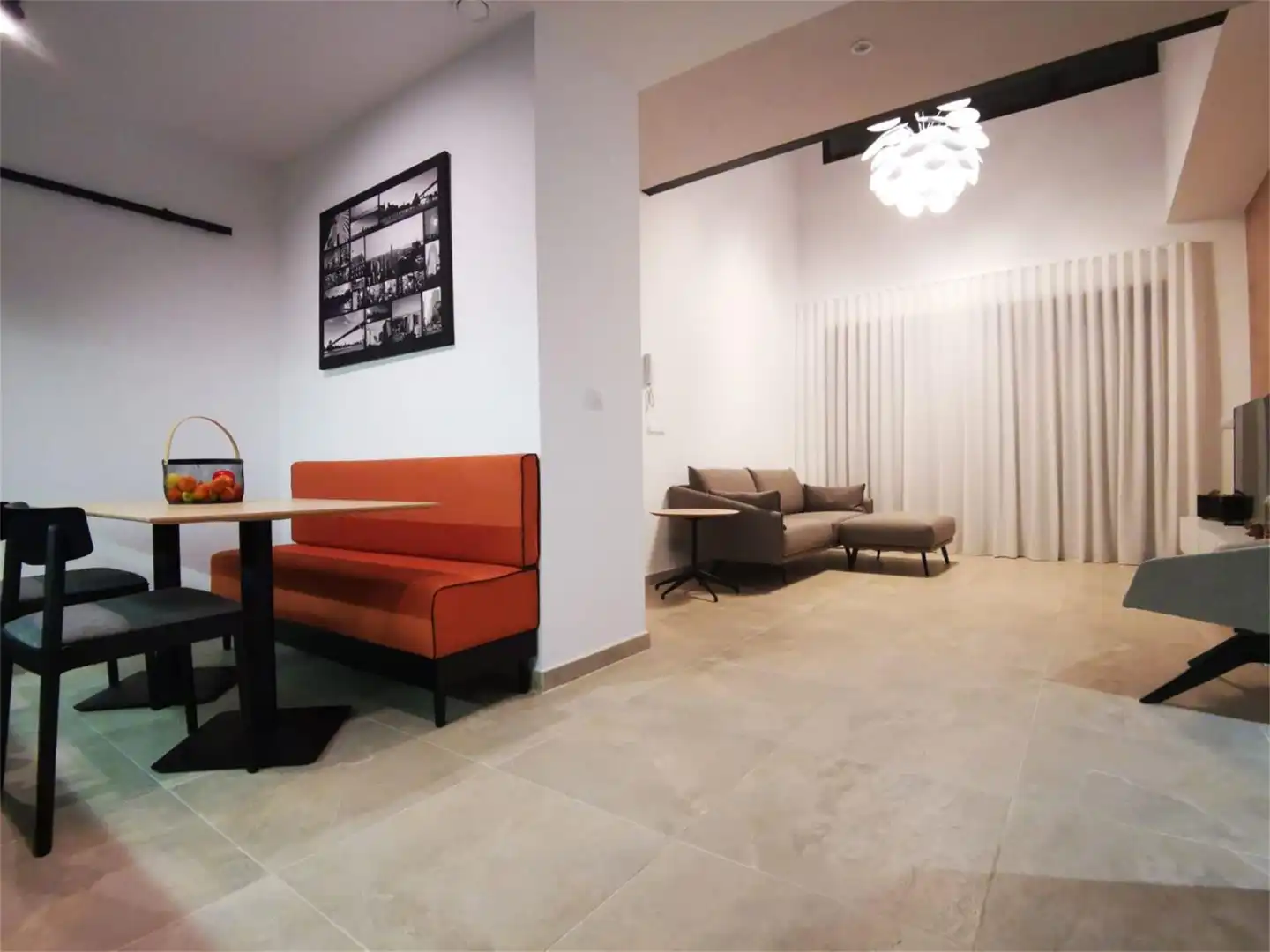 Sala de estar de Casa adosada en venta en Pilar de la Horadada con Aire acondicionado, Jardín privado y Terraza