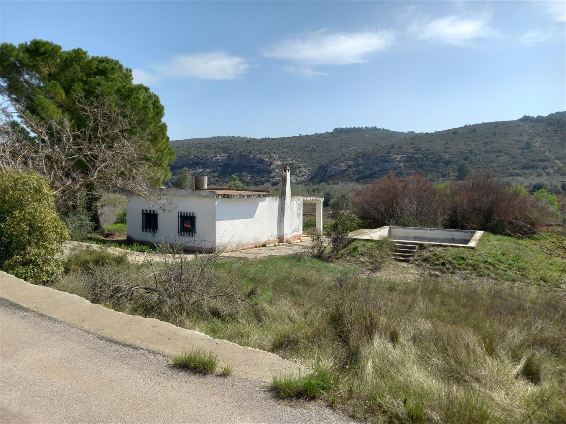 Country house for sale in Les Coves de Vinromà