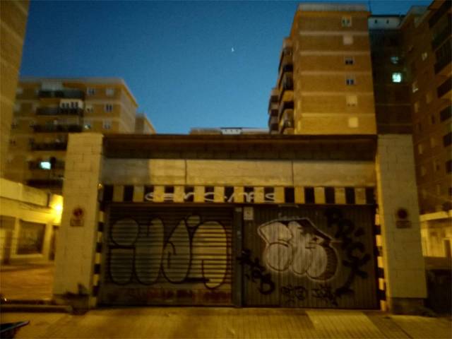 Garaje en Venta en Calle del Dr. Joaquín Canalejo en San Jorge