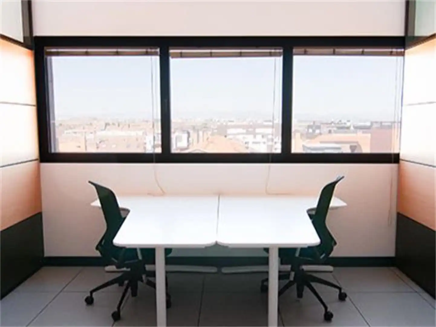 Office for rent in Calle Bahía de Pollensa, 11, Corralejos - Campo de las Naciones Office for rent in Madrid