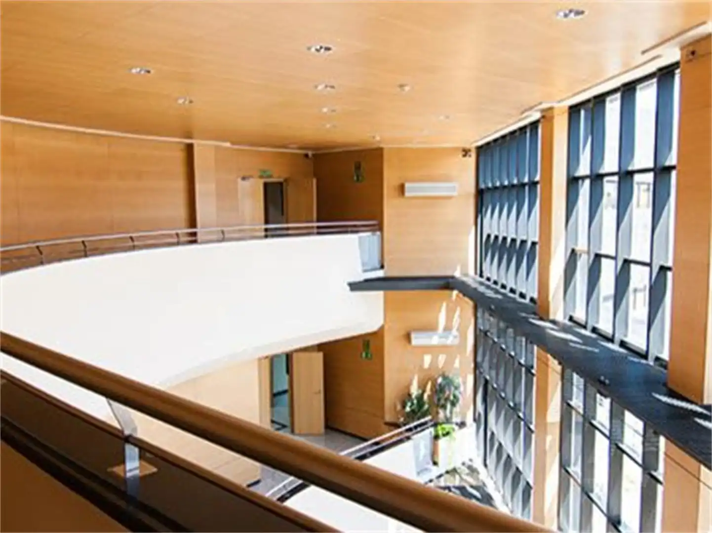 Office for rent in Calle Bahía de Pollensa, 11, Corralejos - Campo de las Naciones Office for rent in Madrid
