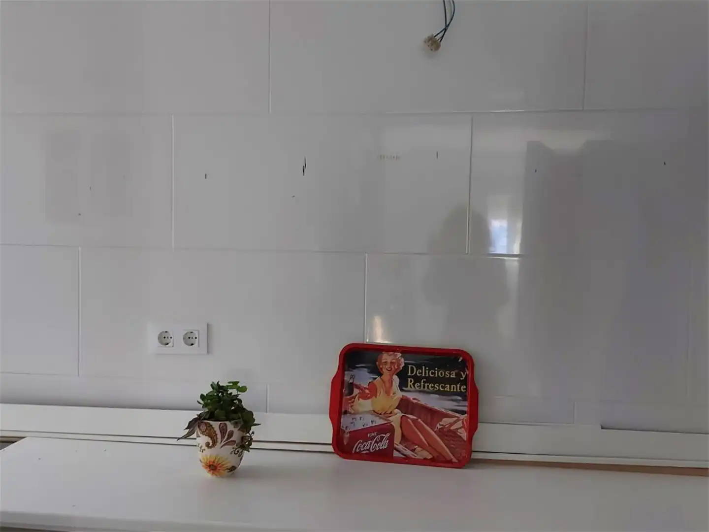 Office for sale in Avenida Doctor Fedriani, El Torrejón - El Cerezo Kitchen of Office for sale in Sevilla with Microwave