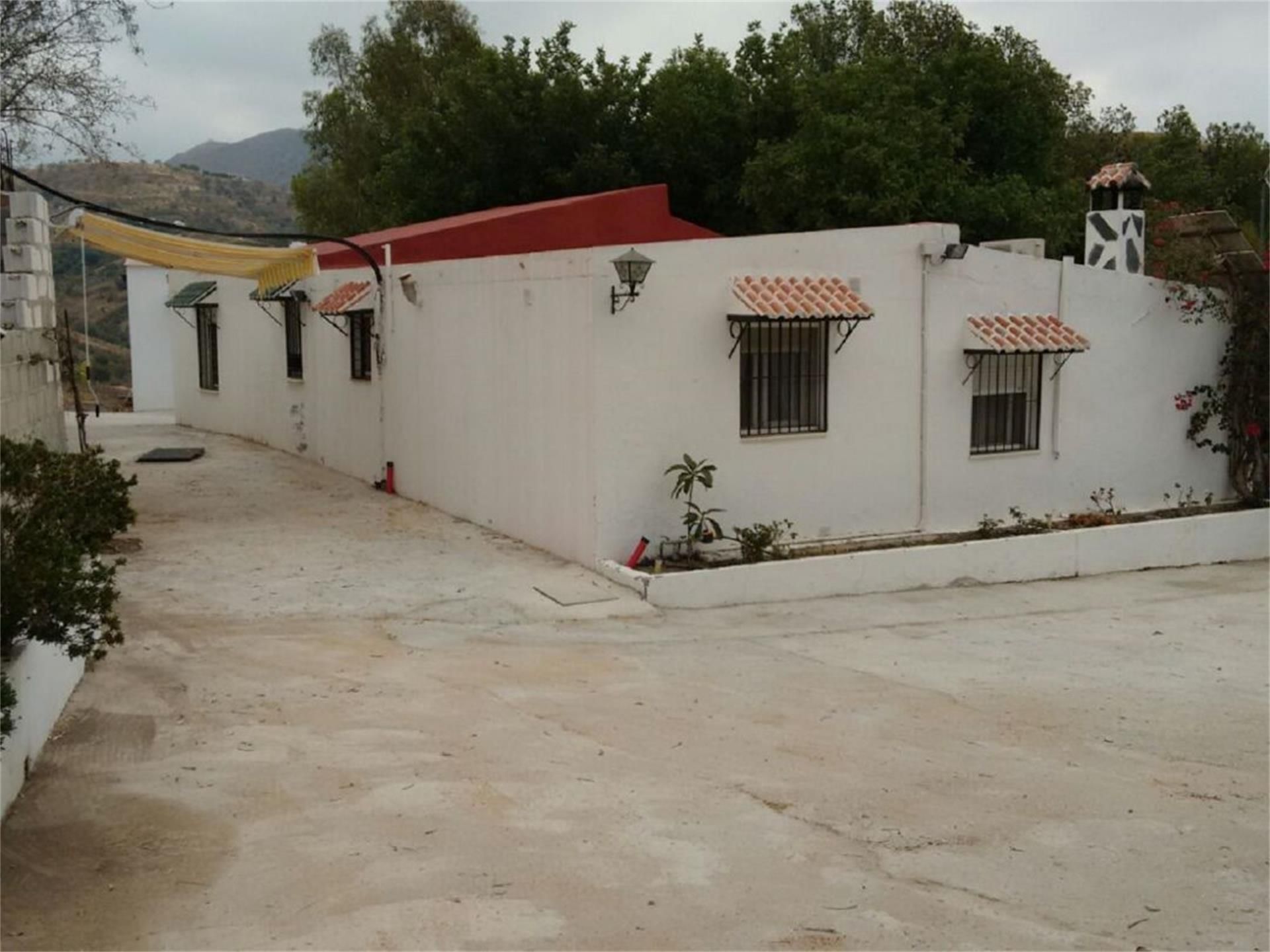 Exterior view of Country house for sale in Canillas de Aceituno  with Terrace and Swimming Pool