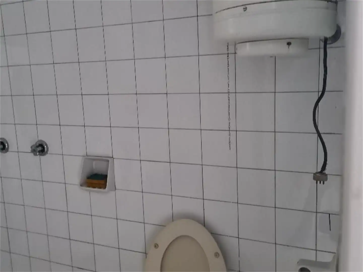 Baño de Local de alquiler en Madrid