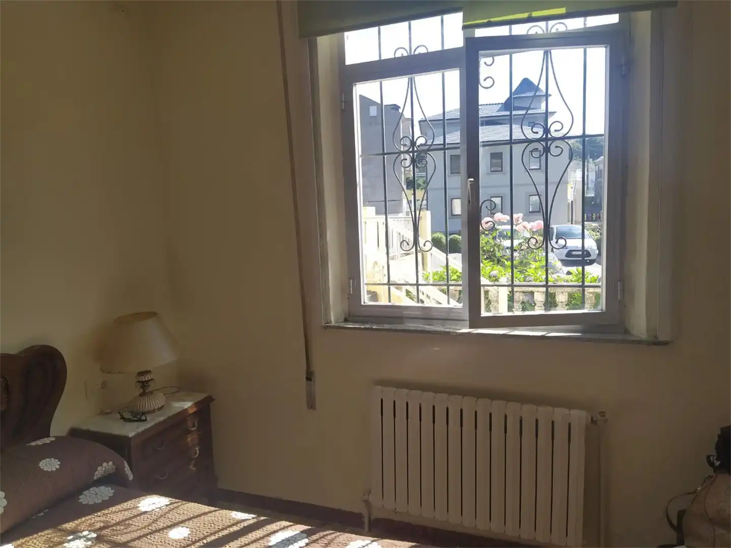 Casa o xalet en venda a Avenida de Galicia, 88, Begonte Dormitori de Casa o xalet en venda en Begonte amb Calefacció, Jardí privat i Terrassa