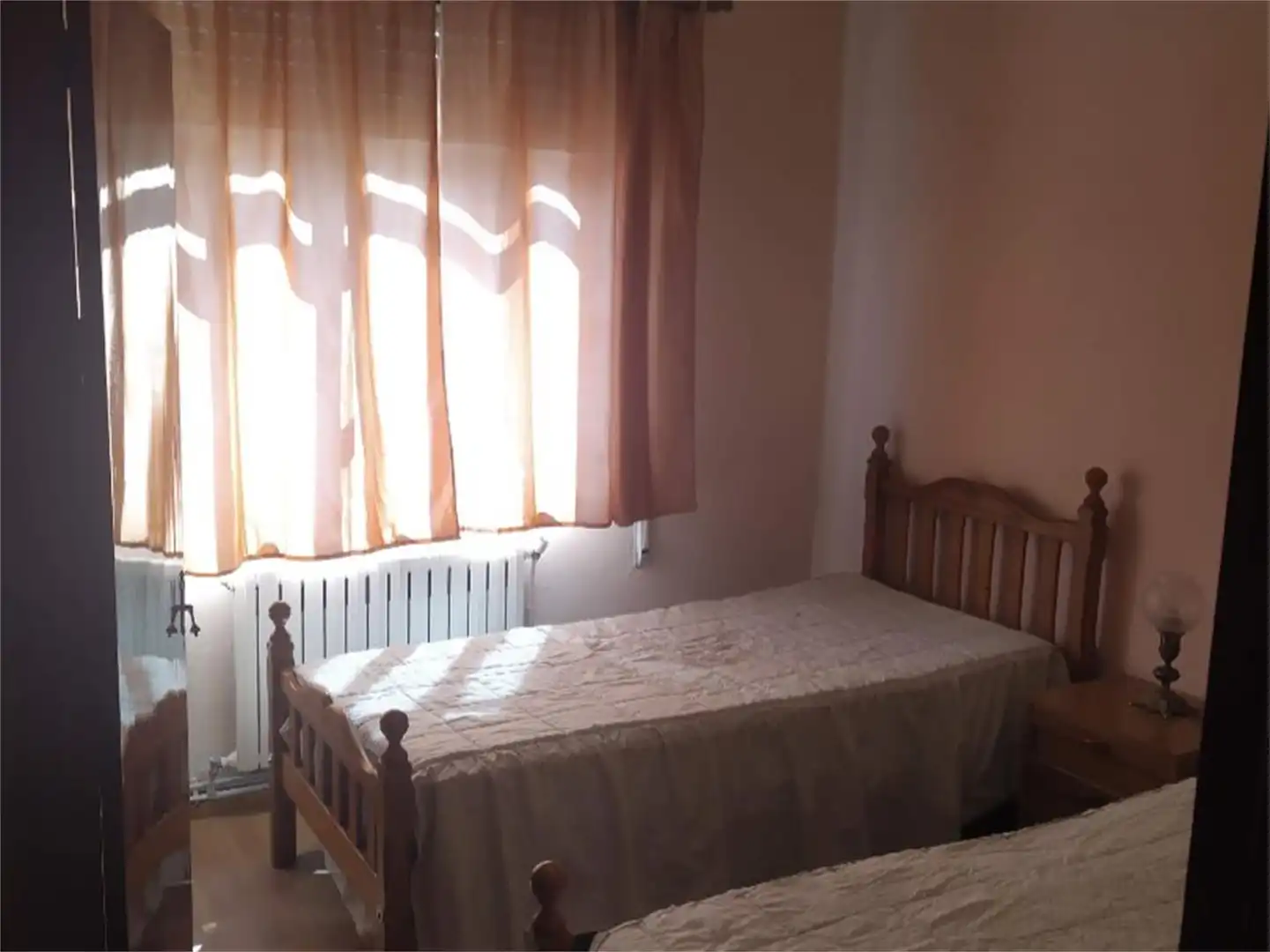 Casa o xalet en venda a Avenida de Galicia, 88, Begonte Dormitori de Casa o xalet en venda en Begonte amb Calefacció, Jardí privat i Terrassa