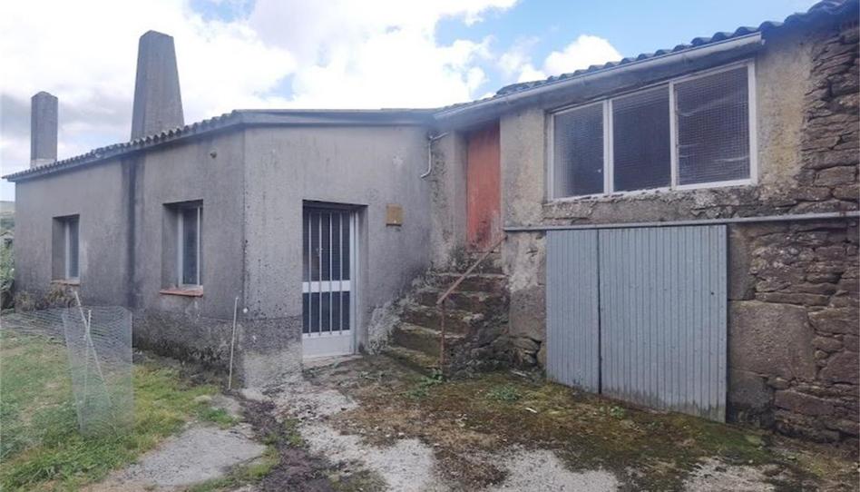Foto 1 de Planta baixa en venda a Barrio Barregallos, Rodeiro, Pontevedra