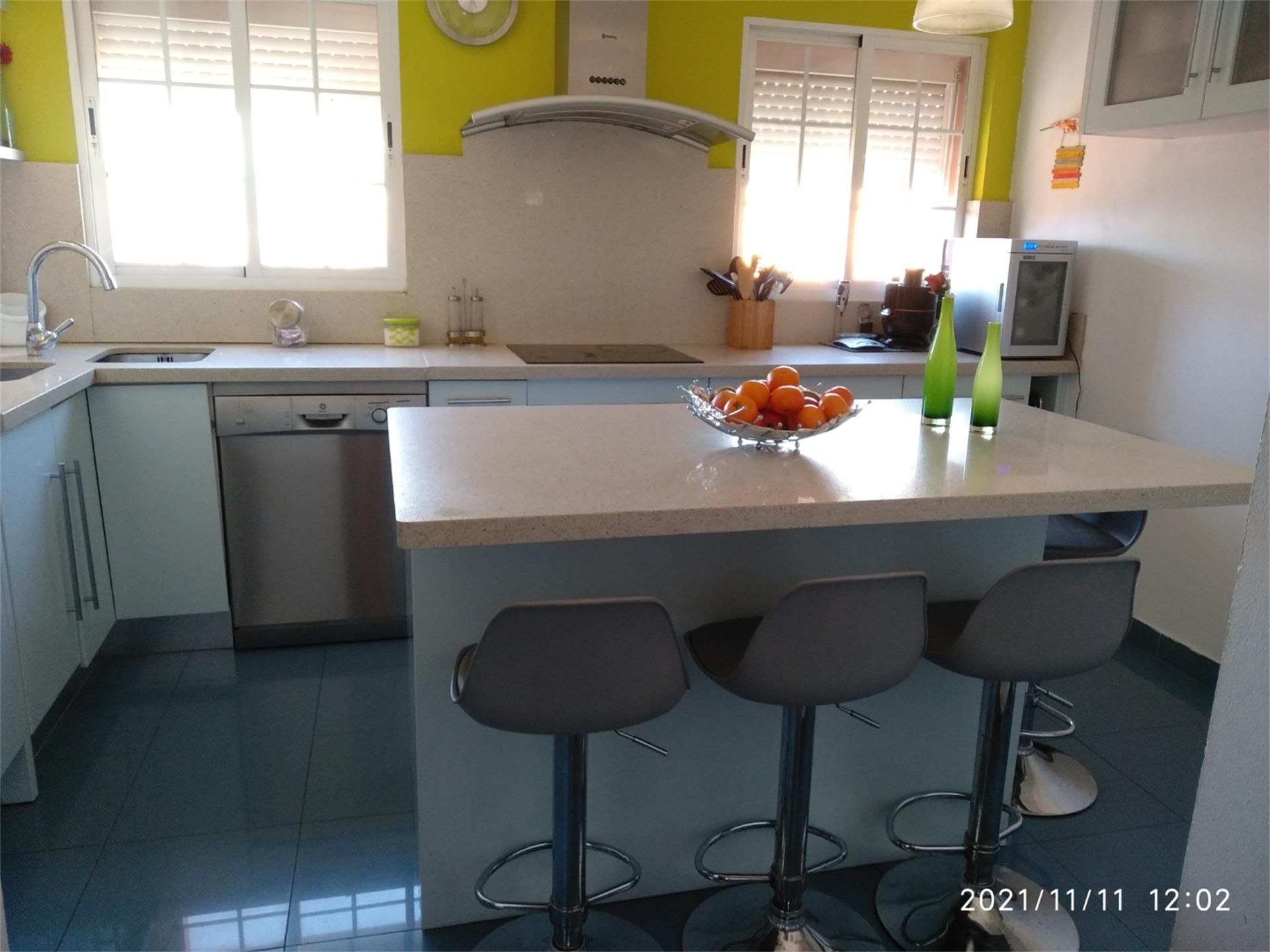 Kitchen of Duplex for sale in La Línea de la Concepción  with Balcony