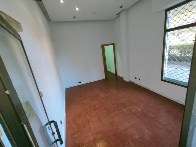 Local comercial en Alquiler en Plaza Fernando de Rojas en Sector Plaza de Toros