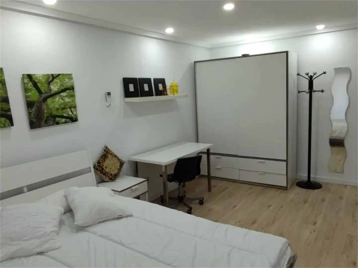 Room in Calle de Granada, 20, Pacífico Room in Calle de Granada, 20, Pacífico