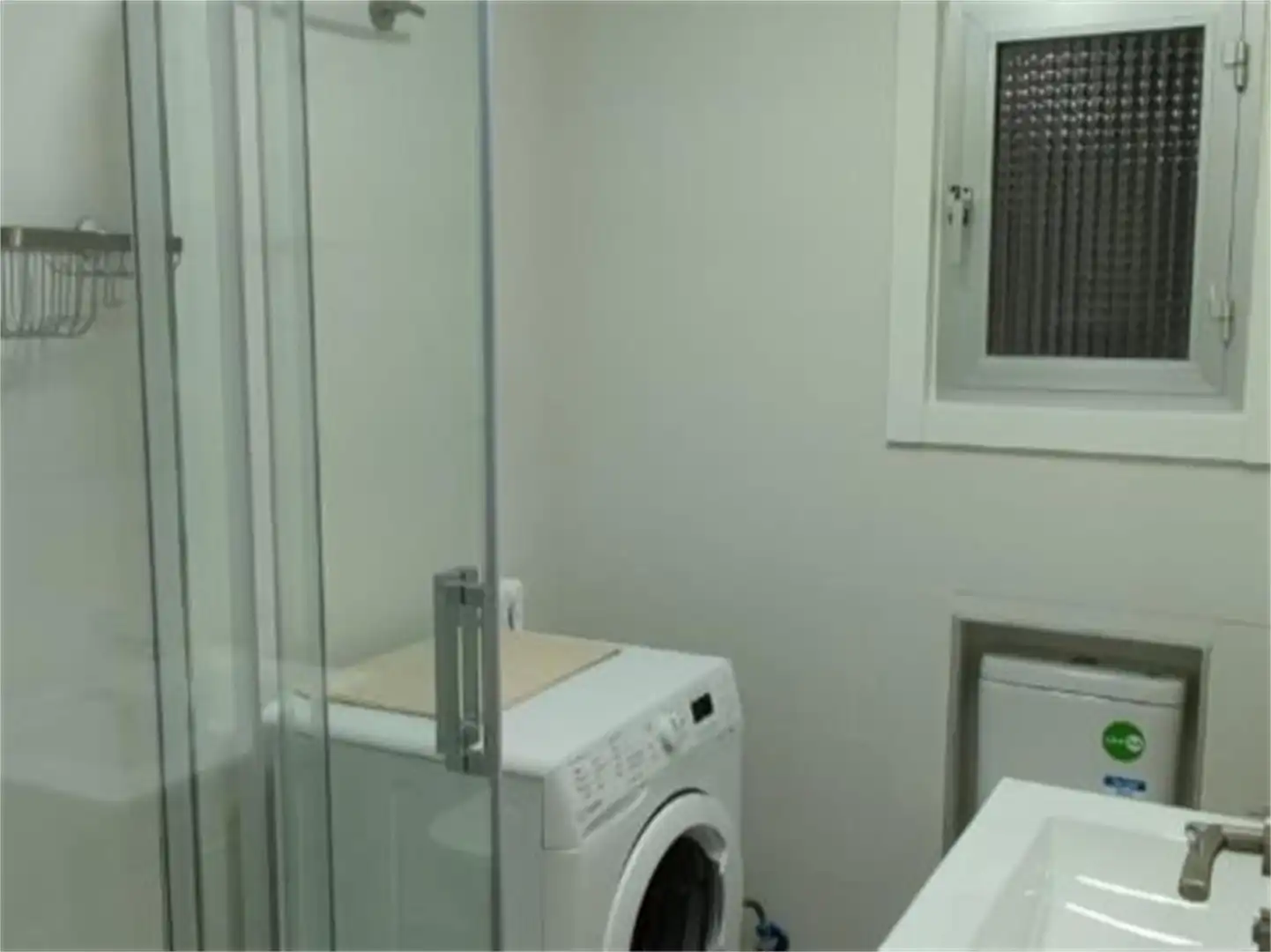 Room in Calle de Granada, 20, Pacífico Room in Calle de Granada, 20, Pacífico