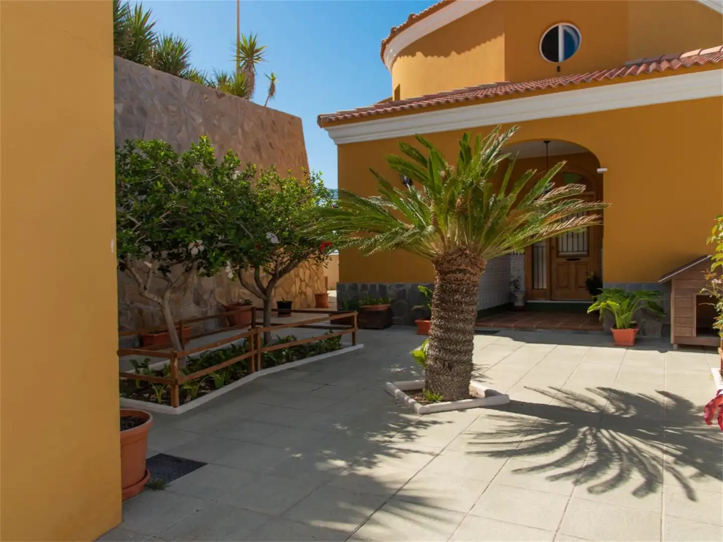 Haus oder Chalet zum Verkauf in Carretera Torre Vigía, Adra Terrasse von Haus oder Chalet zum Verkauf in Adra mit Privatgarten, Terrasse und Abstellraum