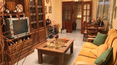 Foto 2 de Casa o chalet en venta en Avenida Nuestra Señora de Belén, Cabeza del Buey, Badajoz