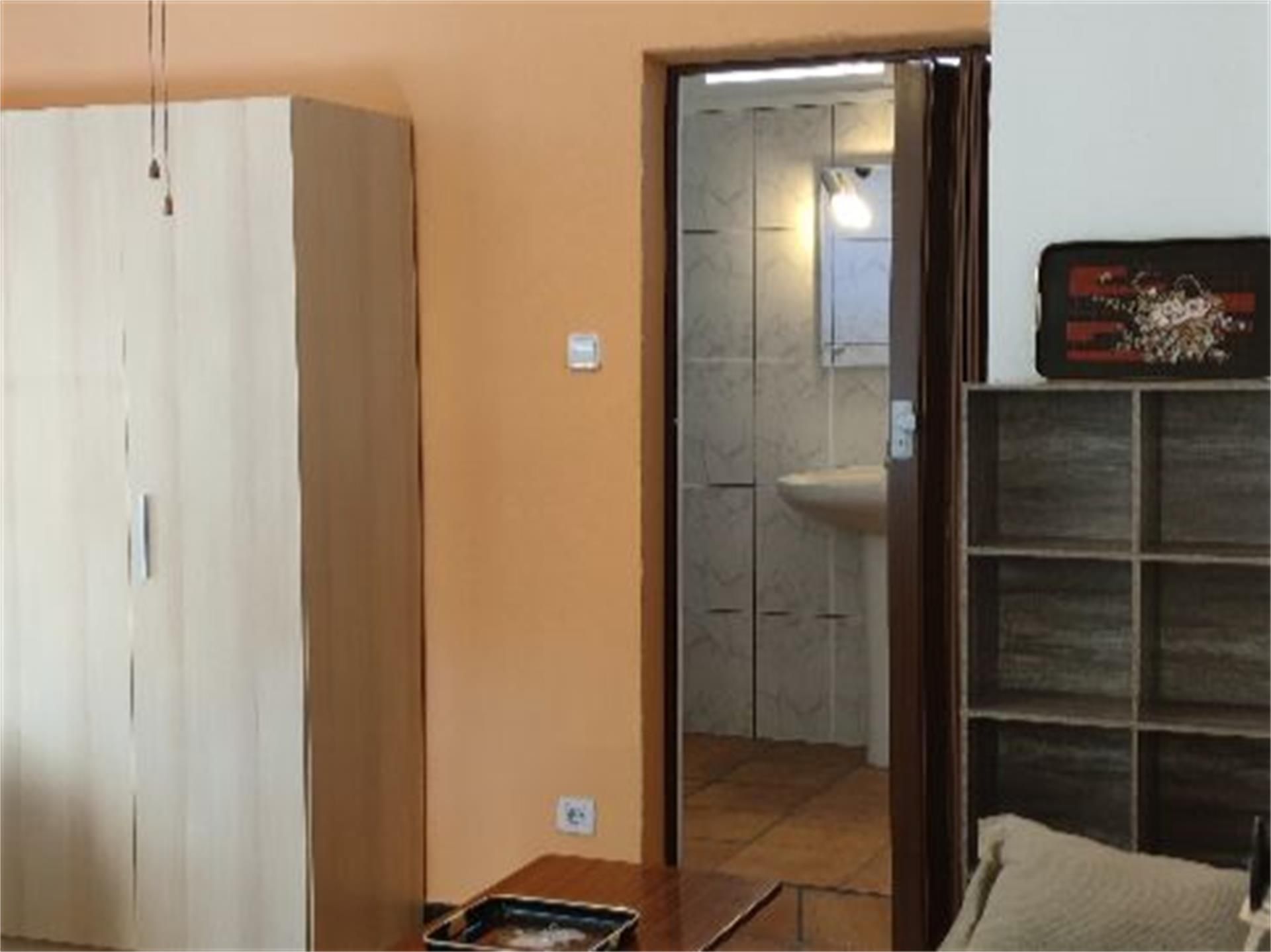 Bedroom of Flat to share in Villanueva de la Cañada  with Private garden