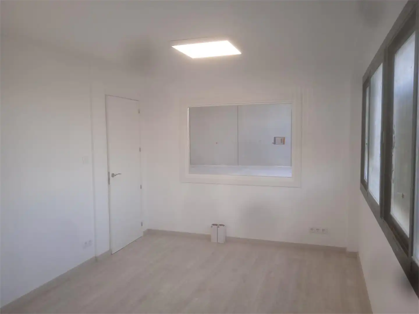 Industrial buildings for rent in Fraga