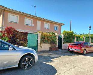 Vista exterior de Casa o xalet en venda en Oña amb Aire condicionat, Calefacció i Jardí privat