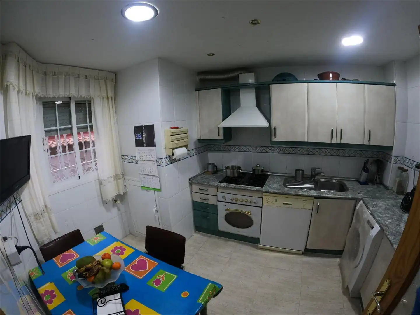Einfamilien-Reihenhaus zum Verkauf in Calle la Muela, 4, Quer Küche von Einfamilien-Reihenhaus zum Verkauf in Quer mit Klimaanlage, Heizung und Privatgarten