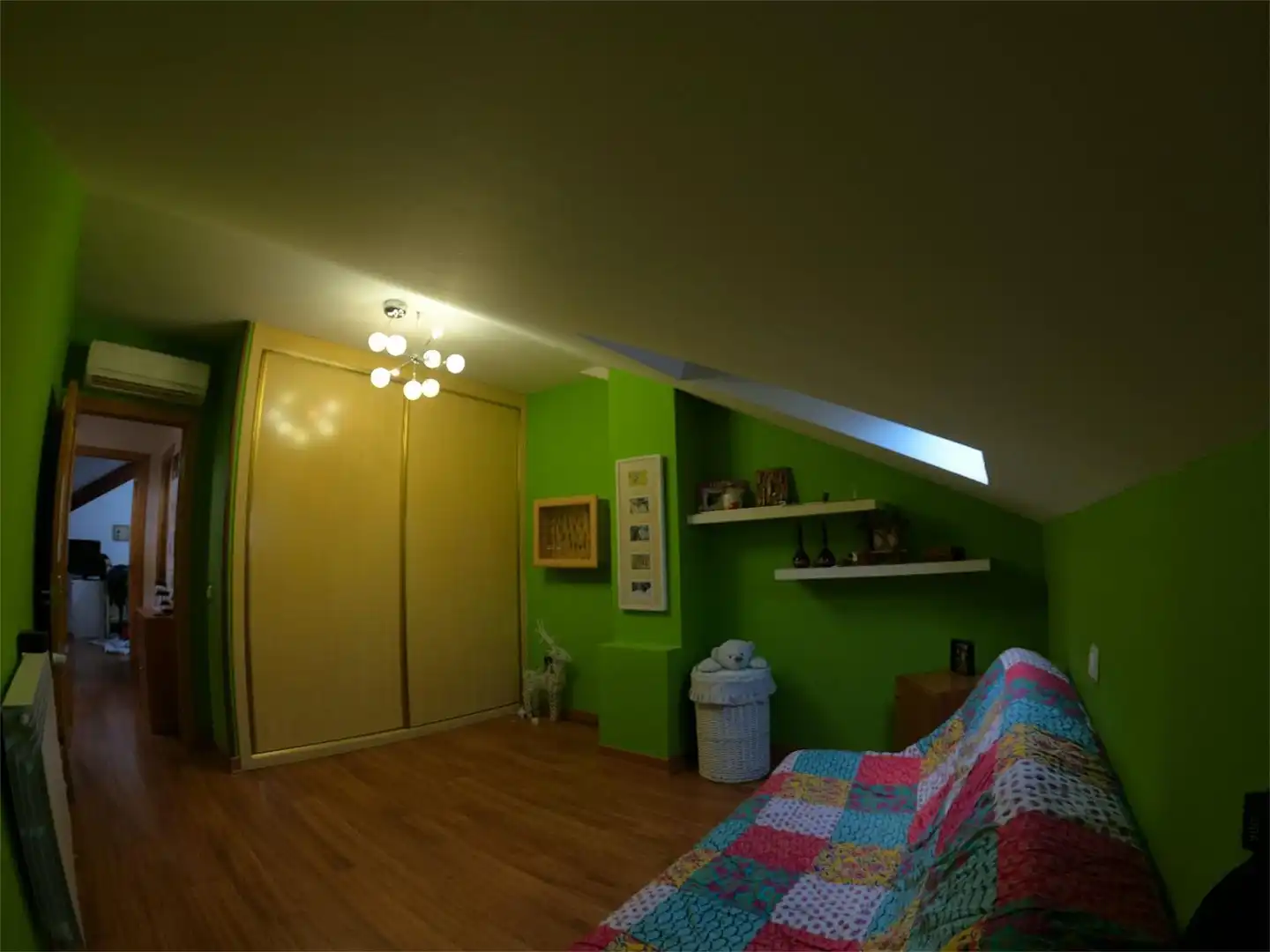 Einfamilien-Reihenhaus zum Verkauf in Calle la Muela, 4, Quer Schlafzimmer von Einfamilien-Reihenhaus zum Verkauf in Quer mit Klimaanlage, Heizung und Privatgarten