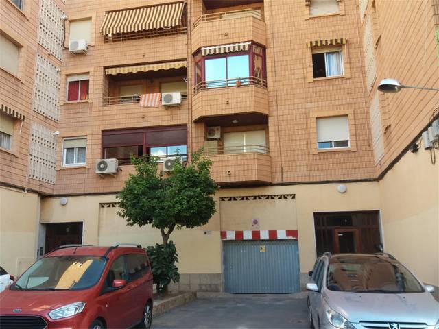 Garaje en Venta en Calle los Arcos en Orihuela ciudad