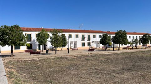 Foto 5 de Casa adosada en venta en Calle Irlanda, Olivenza, Badajoz