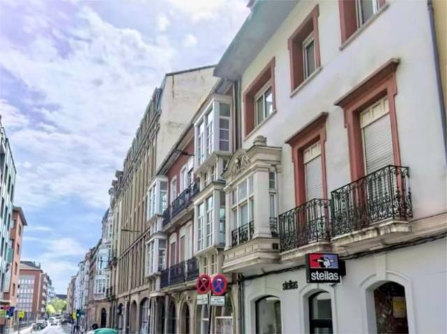 Piso en Venta en Calle de Manuel Iradier en Ensanche