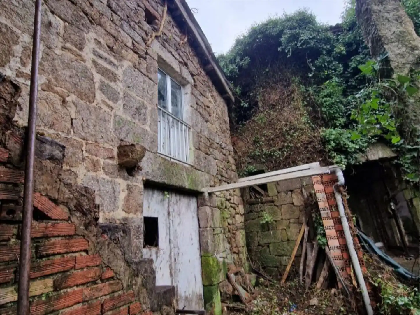 Flat for sale in A Veiga, 12, Carballeda de Avia Exterior view of Flat for sale in Carballeda de Avia with Private garden and Balcony
