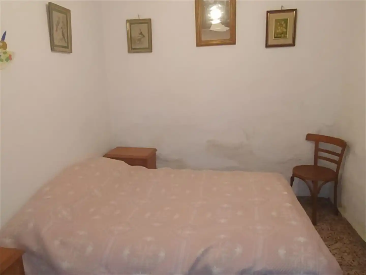 Schlafzimmer von Einfamilien-Reihenhaus zum Verkauf in Moraleja mit Abstellraum