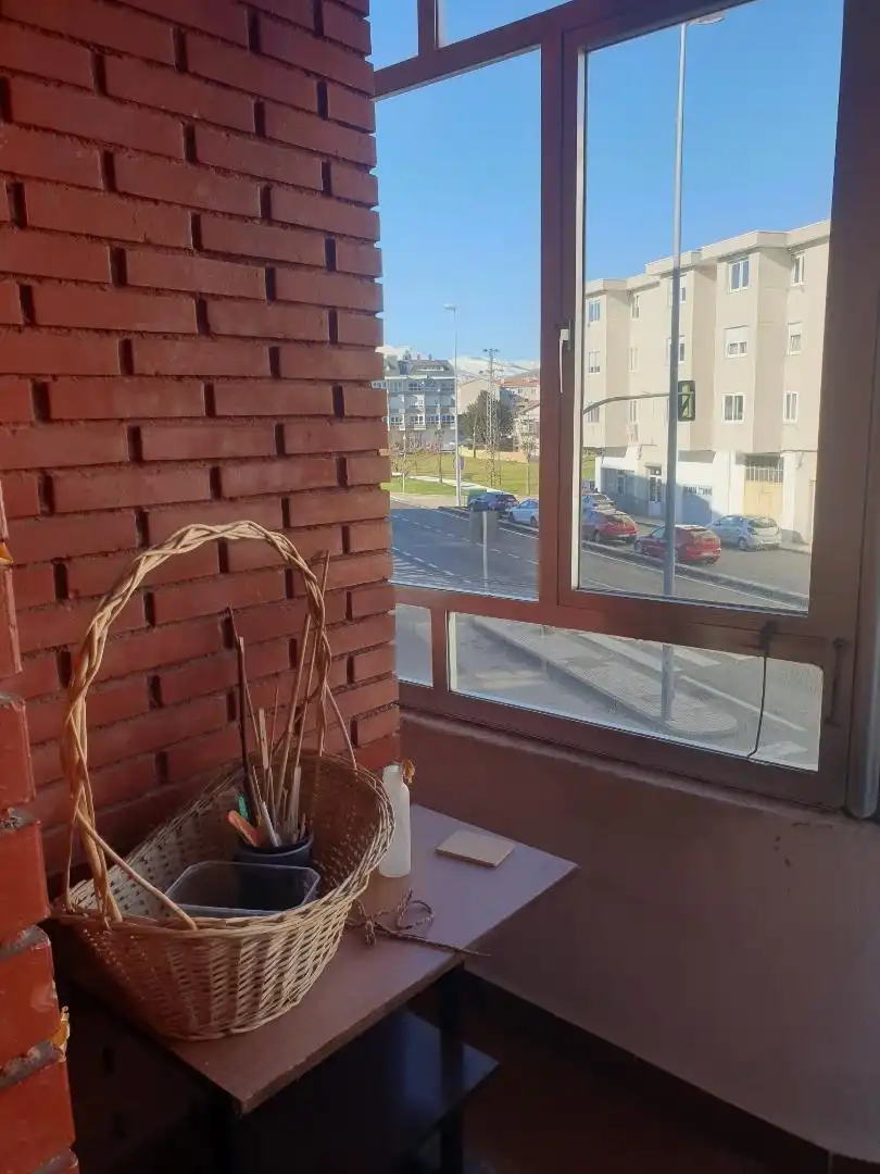 Wohnung zum Verkauf in Avenida Juliobriga, Campoo de Enmedio Schlafzimmer von Wohnung zum Verkauf in Campoo de Enmedio mit Heizung, Parkett und Abstellraum