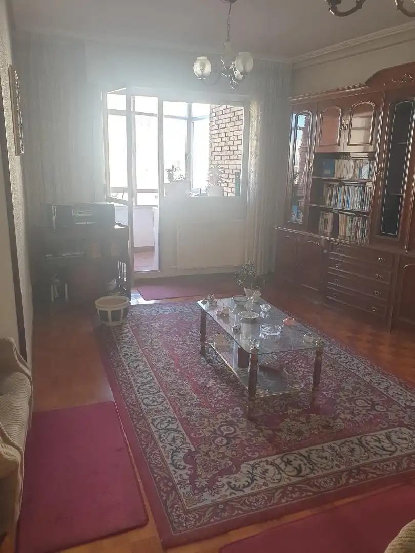 Wohnung zum Verkauf in Avenida Juliobriga, Campoo de Enmedio Wohnzimmer von Wohnung zum Verkauf in Campoo de Enmedio mit Heizung, Parkett und Abstellraum