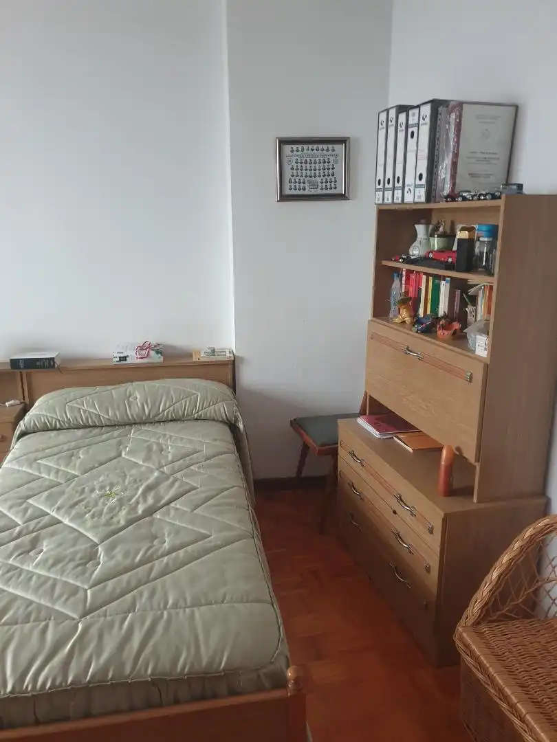 Wohnung zum Verkauf in Avenida Juliobriga, Campoo de Enmedio Schlafzimmer von Wohnung zum Verkauf in Campoo de Enmedio mit Heizung, Parkett und Abstellraum