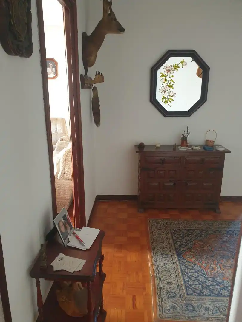 Wohnung zum Verkauf in Avenida Juliobriga, Campoo de Enmedio Wohnzimmer von Wohnung zum Verkauf in Campoo de Enmedio mit Heizung, Parkett und Abstellraum