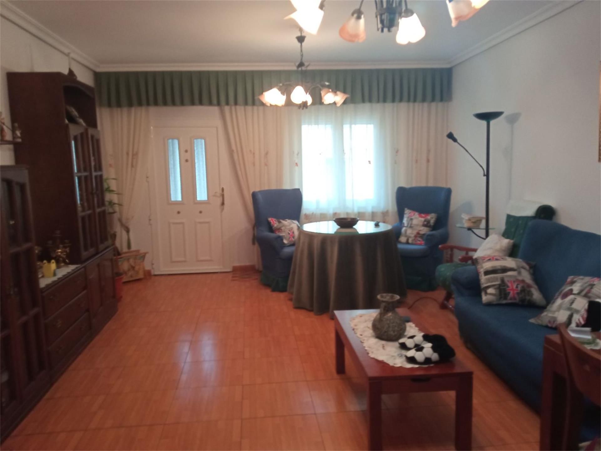 Living room of Single-family semi-detached for sale in San Miguel de la Ribera  with Heating, Storage room and Furnished